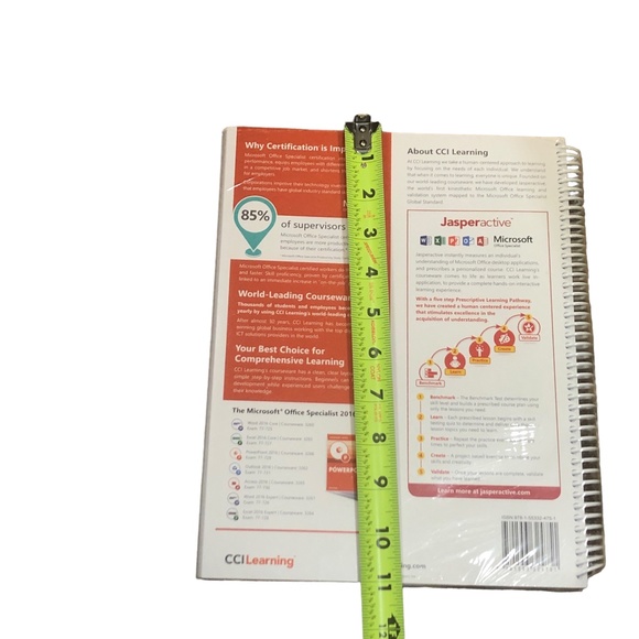 Microsoft Office PowerPoint 2016 Educational Certification Learning Guide-New - Picture 9 of 11